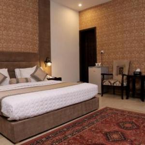 Shelton Hotel Lahore in Lahore