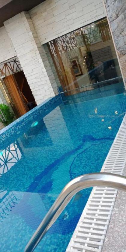 Hilton Suites Lahore - image 18