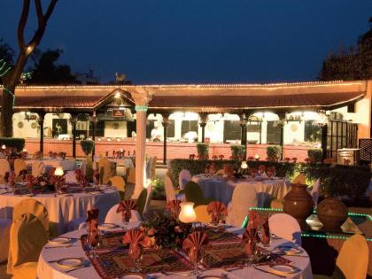 Avari Lahore Hotel - image 16