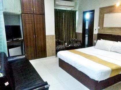 Quick Continental Hotel - Jail Road - image 16