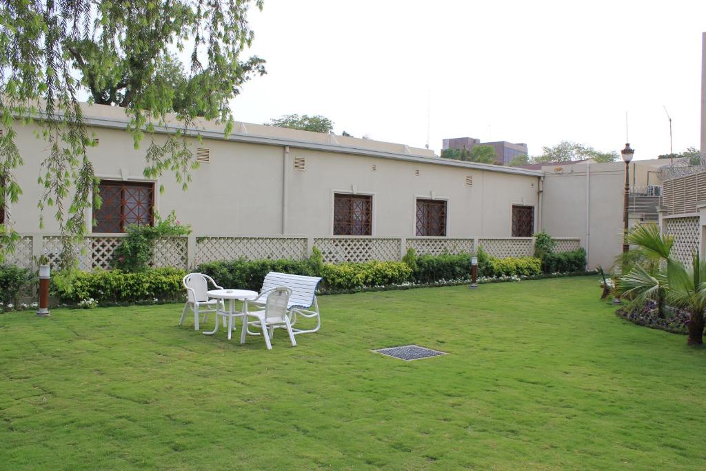 Faletti's Hotel Lahore - image 7