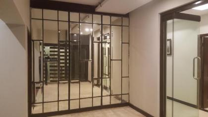 Gulberg Continental Hotel - image 5