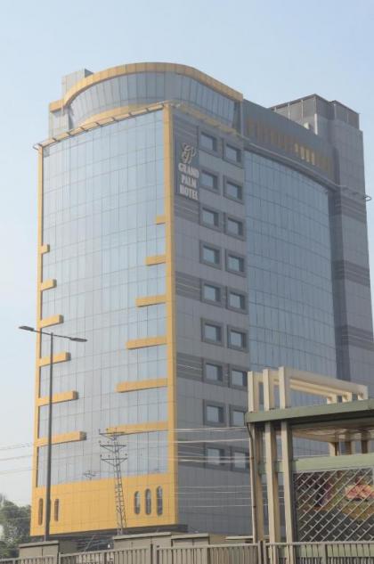 Grand Palm Hotel - image 17