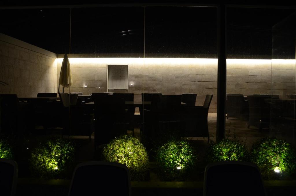 Grand Palm Hotel - image 3