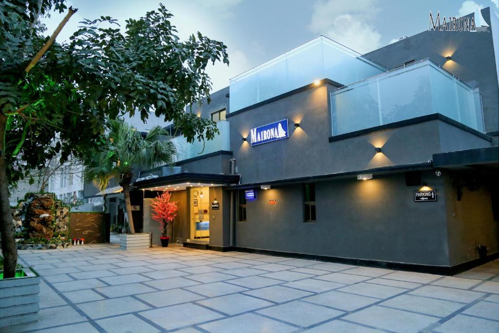 Mairona Hotel Gulberg - main image