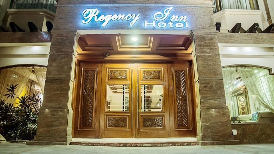 Regency Inn Hotels - image 3