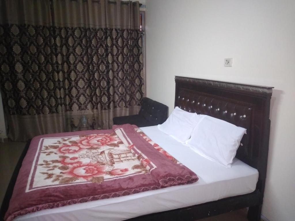 Hotel Royal Palace Lahore - image 3