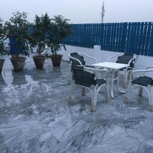 1 Bed Apartment with terrace