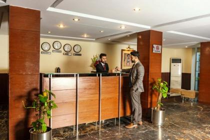 Hotel One The Mall - image 17