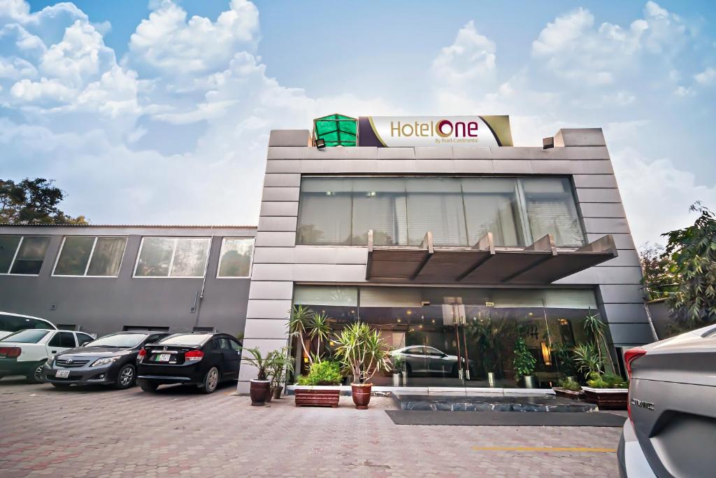 Hotel One The Mall - image 5