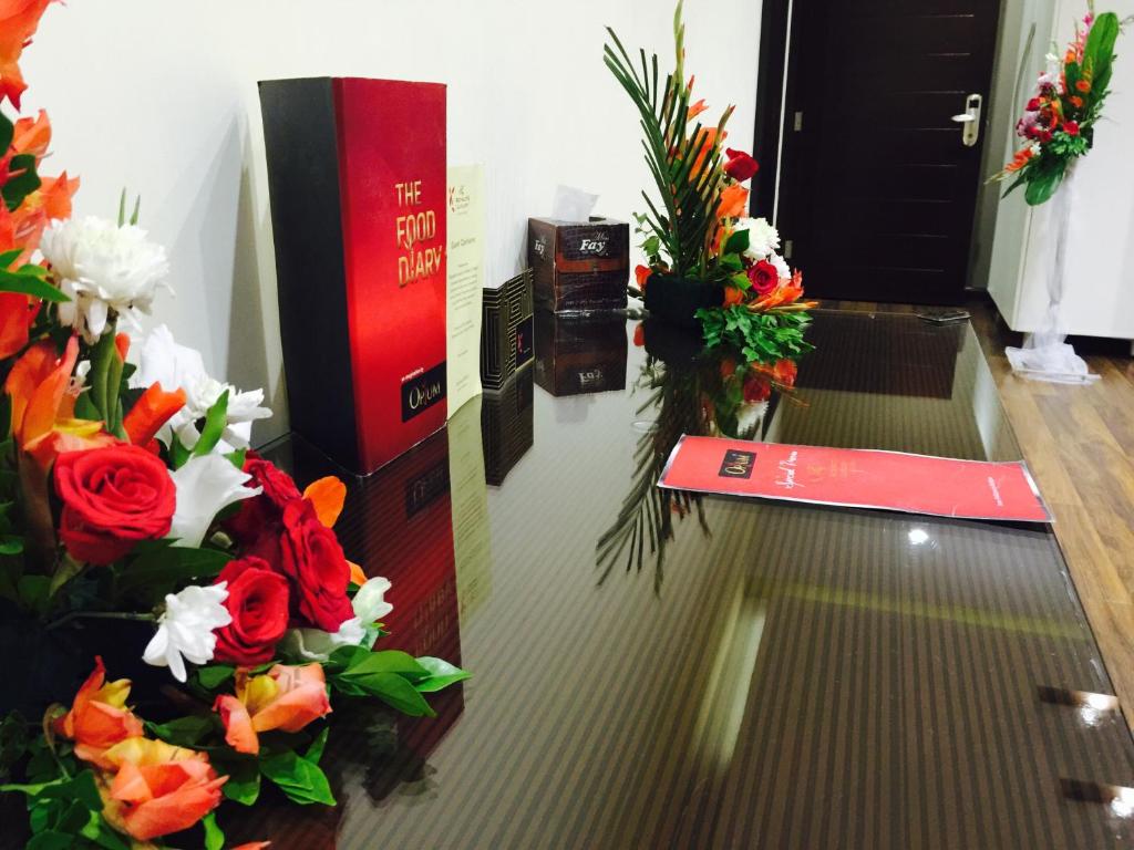 Royaute Luxury - image 5