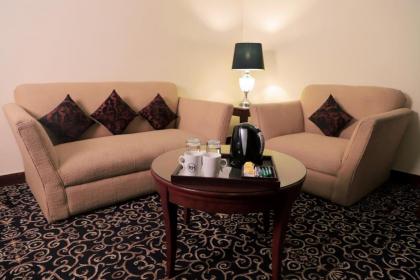 The Residency Hotel - image 10