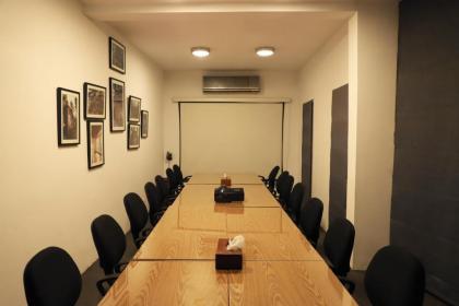 The Residency Hotel - image 4