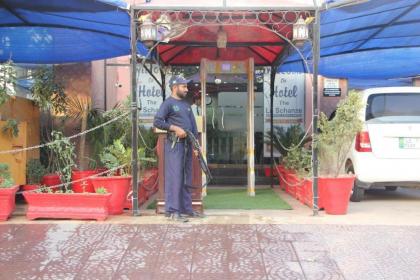 HOTEL THE LESCHANZE - image 13