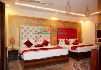 Rose Palace Hotel - image 10