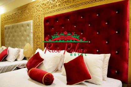 Rose Palace Hotel - image 12