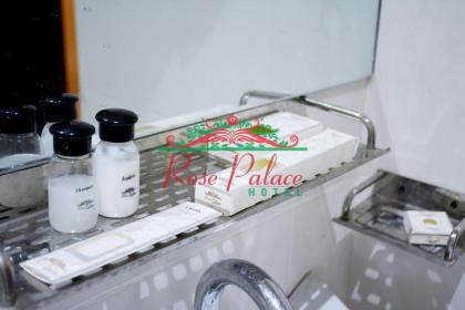 Rose Palace Hotel - image 14