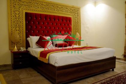Rose Palace Hotel - image 18