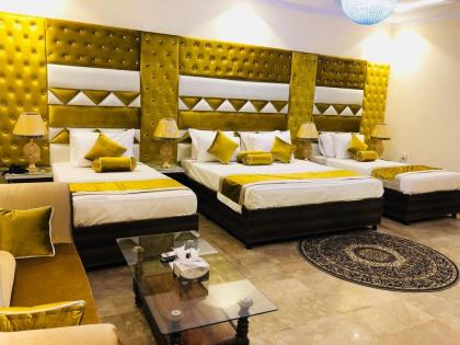 Rose Palace Hotel - image 2