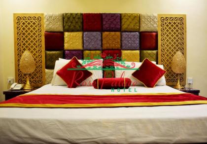 Rose Palace Hotel - image 20