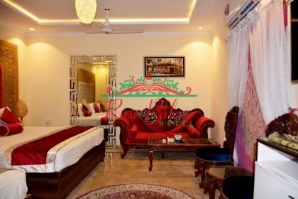 Rose Palace Hotel - image 9