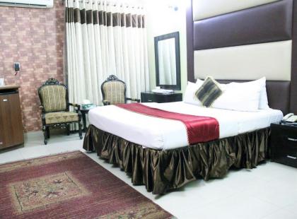 Hotel Tourist Inn - image 1