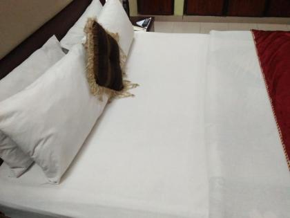 Hotel Tourist Inn - image 14