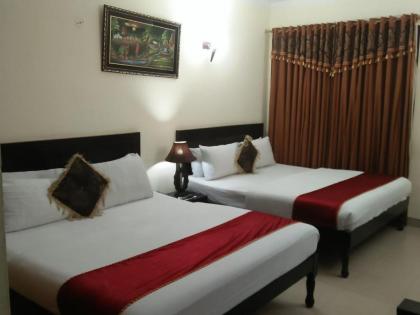 Hotel Tourist Inn - image 18