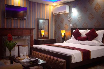 Mall View Hotel - image 4