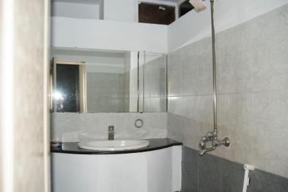 Hotel Premier Inn Davis Road - image 17