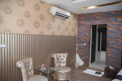Hotel Premier Inn Davis Road - image 19