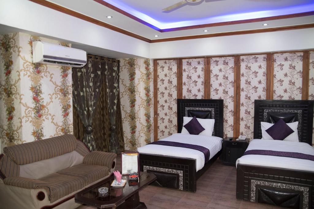 Hotel Premier Inn Davis Road - image 3