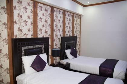 Hotel Premier Inn Davis Road - image 5