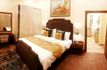 Hayyat Luxury Apartments - image 20