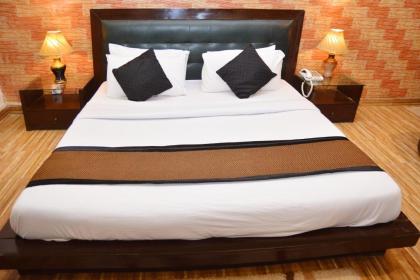 Green Fort Hotel Gulberg - image 18