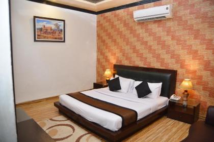 Green Fort Hotel Gulberg - image 4