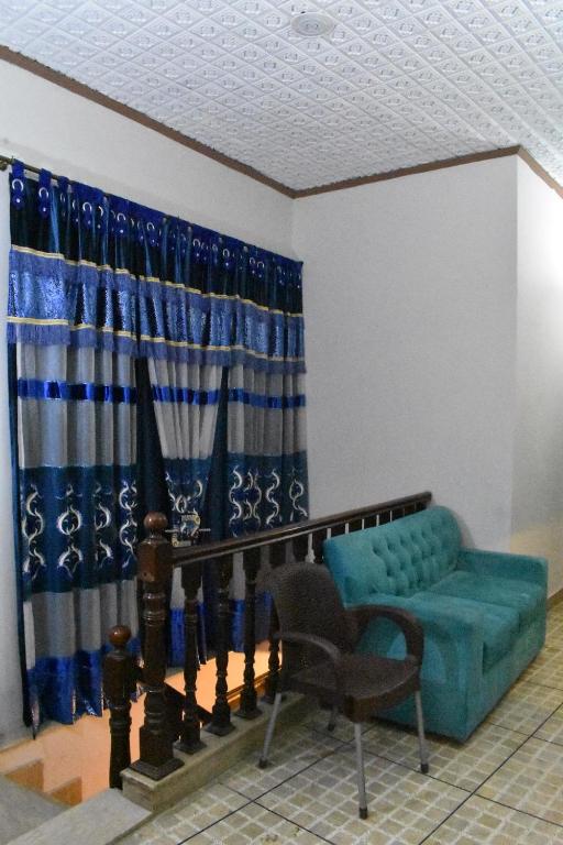 Safari Hotel - image 4