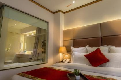 Luxus Grand Hotel - image 13
