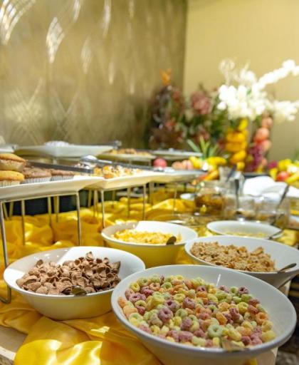 Luxus Grand Hotel - image 2