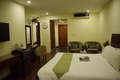 Grand Millennium Hotel - image 16