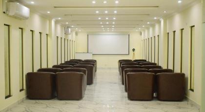 GRAND MILLENNIUM HOTEL LAHORE - image 22