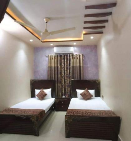 Grand Palace Hotel - image 3