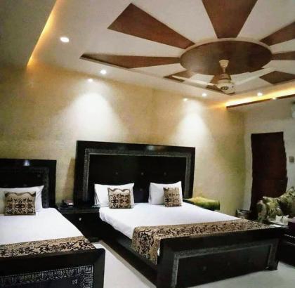 Grand Palace Hotel - image 5