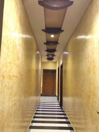 Grand Palace Hotel - image 8