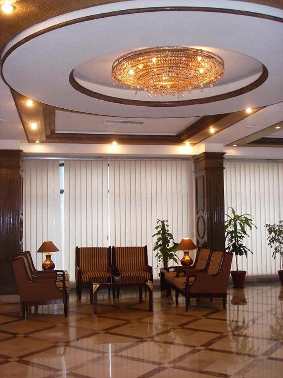 Ambassador Hotel Lahore - image 3
