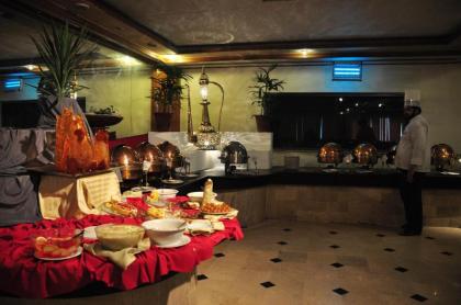 Ambassador Hotel Lahore - image 6