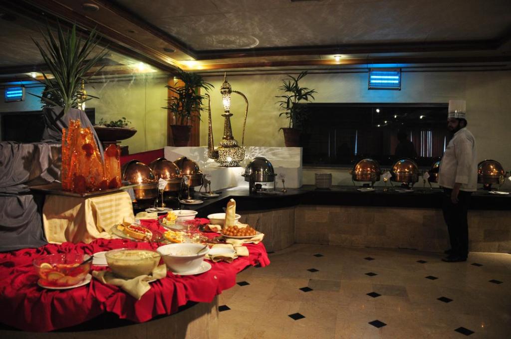 Ambassador Hotel Lahore - image 6
