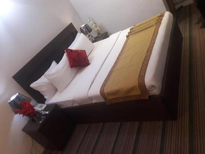 BnB Hotel - image 18