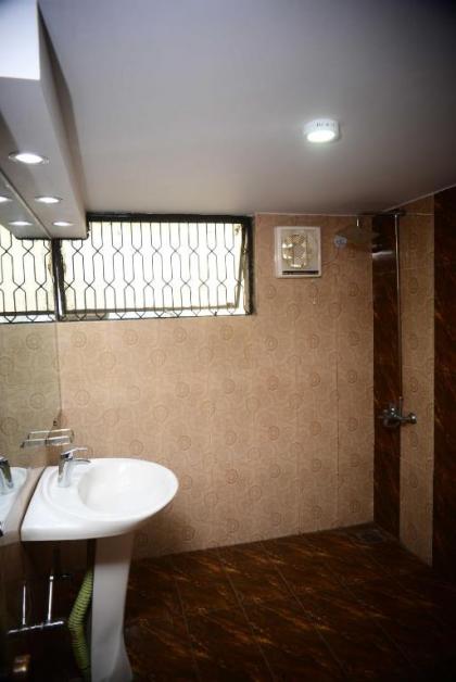 Hotel 12J - image 20