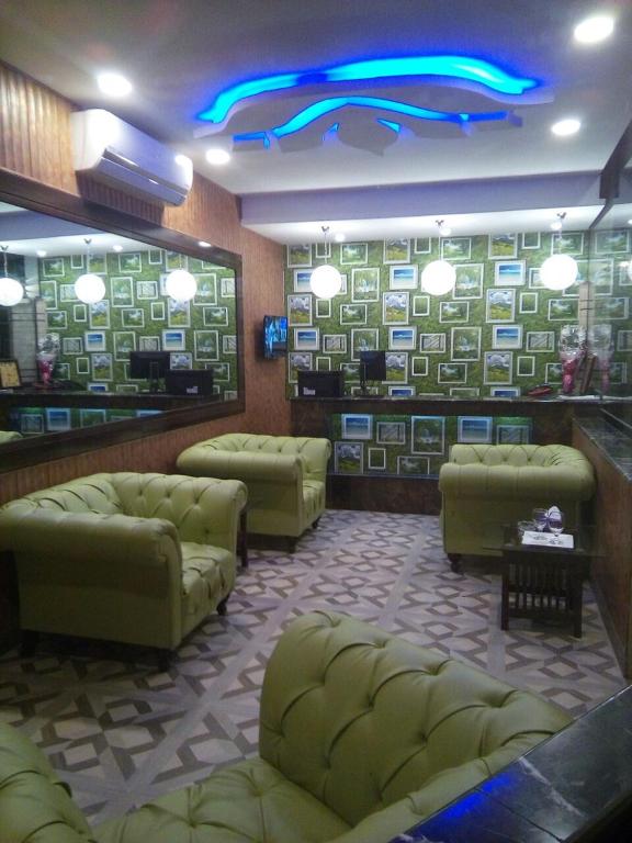 Lotus 1 Hotel - image 7